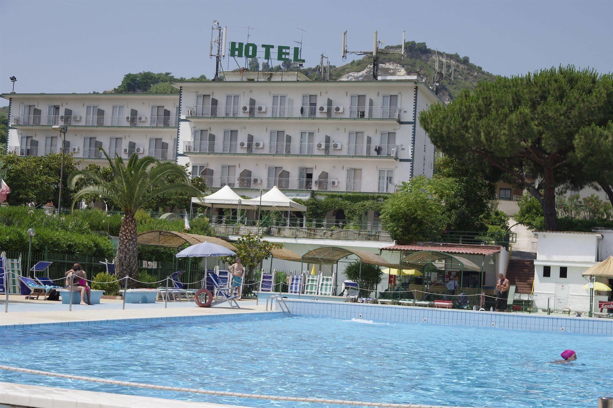 Tennis Hotel Pozzuoli Luaran gambar